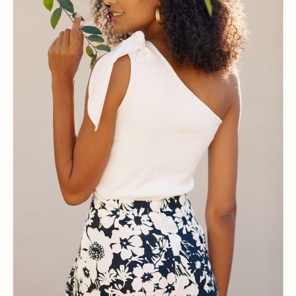 Maeve by Anthropologie One Shoulder Tank Top - Picture 2 of 7